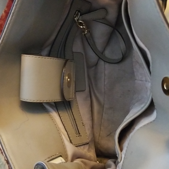 MK leather bag - Picture 5 of 17
